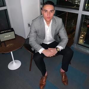 Meet your Posher, Matthew